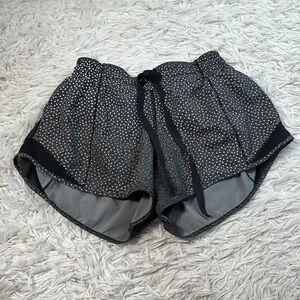 Lululemon Hotty Hot Short (Reflective) Frozen Fizz Reflective Silver